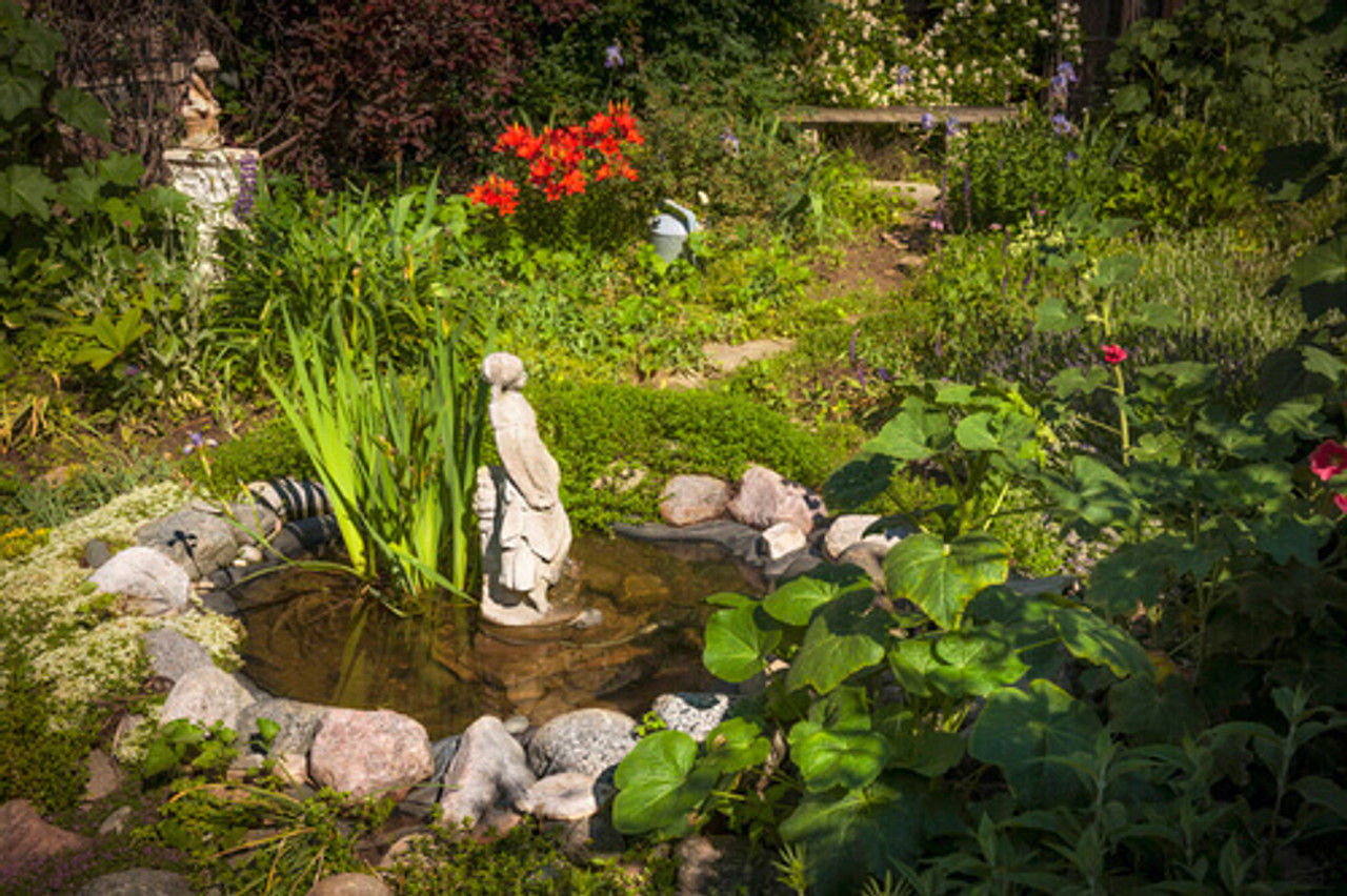 Pond Design: Myths About Using Gravel And Rocks