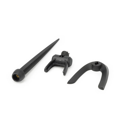 Front view of the 1-watt mounting kit components, including the bracket and mounting hardware arranged for easy identification. Front view of the 1-watt mounting kit components, including the bracket and mounting hardware arranged for easy identification.