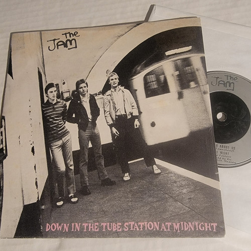  The Jam 7" Down In The Tube Station At Midnight 1978   Audiovile vintage t shirts and vinyl