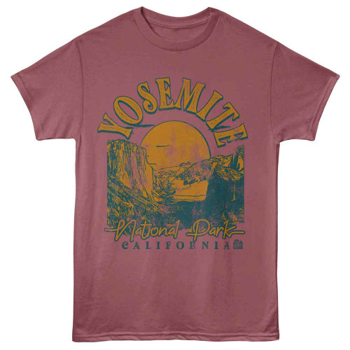 National Parks Yosemite Sunrise Rouge T-Shirt