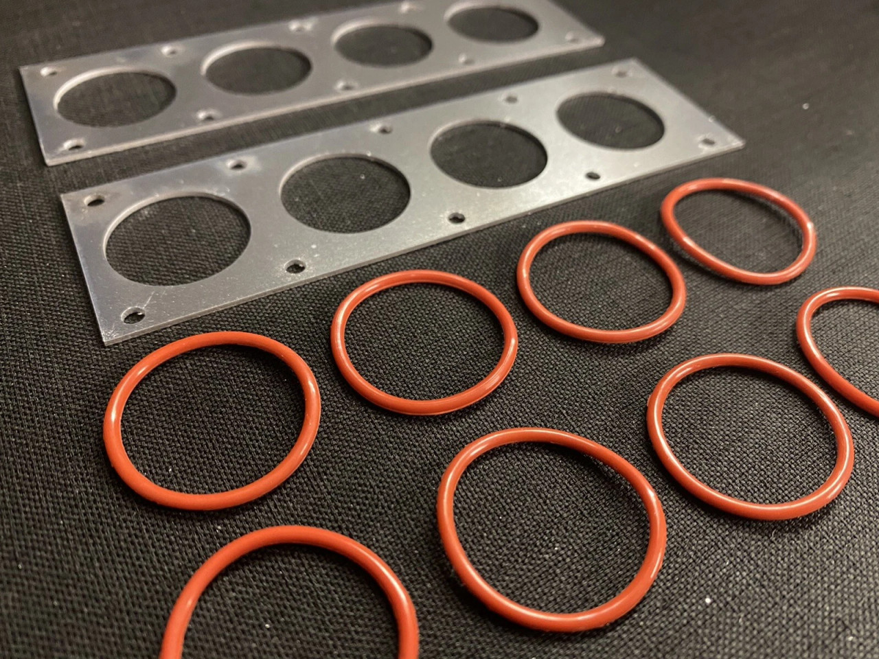 1/4 Scale V8 Heads Gaskets (2) & O Rings (8)