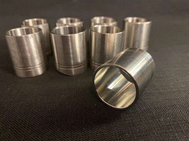 1/4 Scale V8 cylinder Sleeve Set (8)