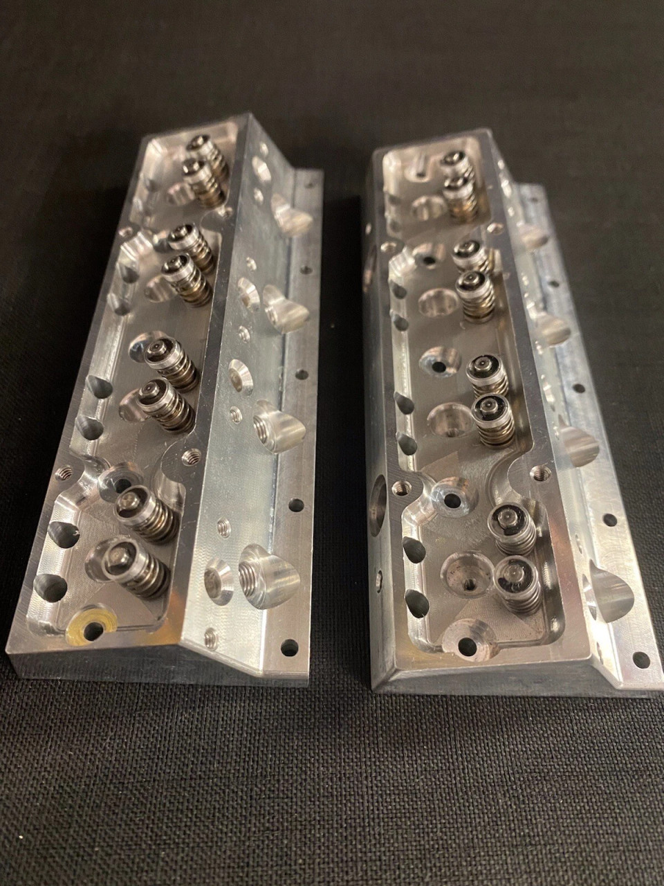 1/4 Scale V8 Billet Heads suit Conley V8 (2)