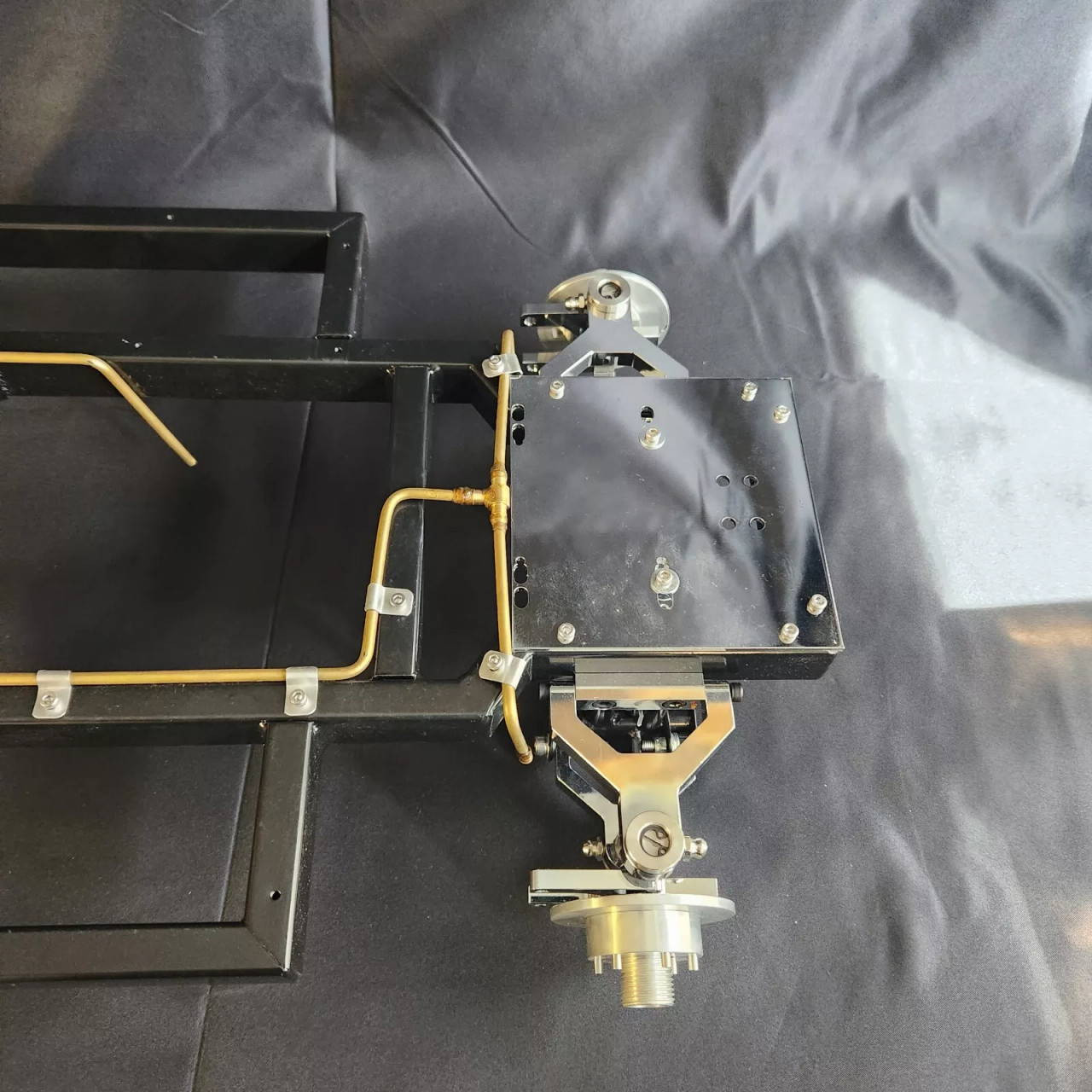 1/4 Scale AC Cobra Chassis with Conley V8 Mounts, Arms, Fuel and Brake lines
