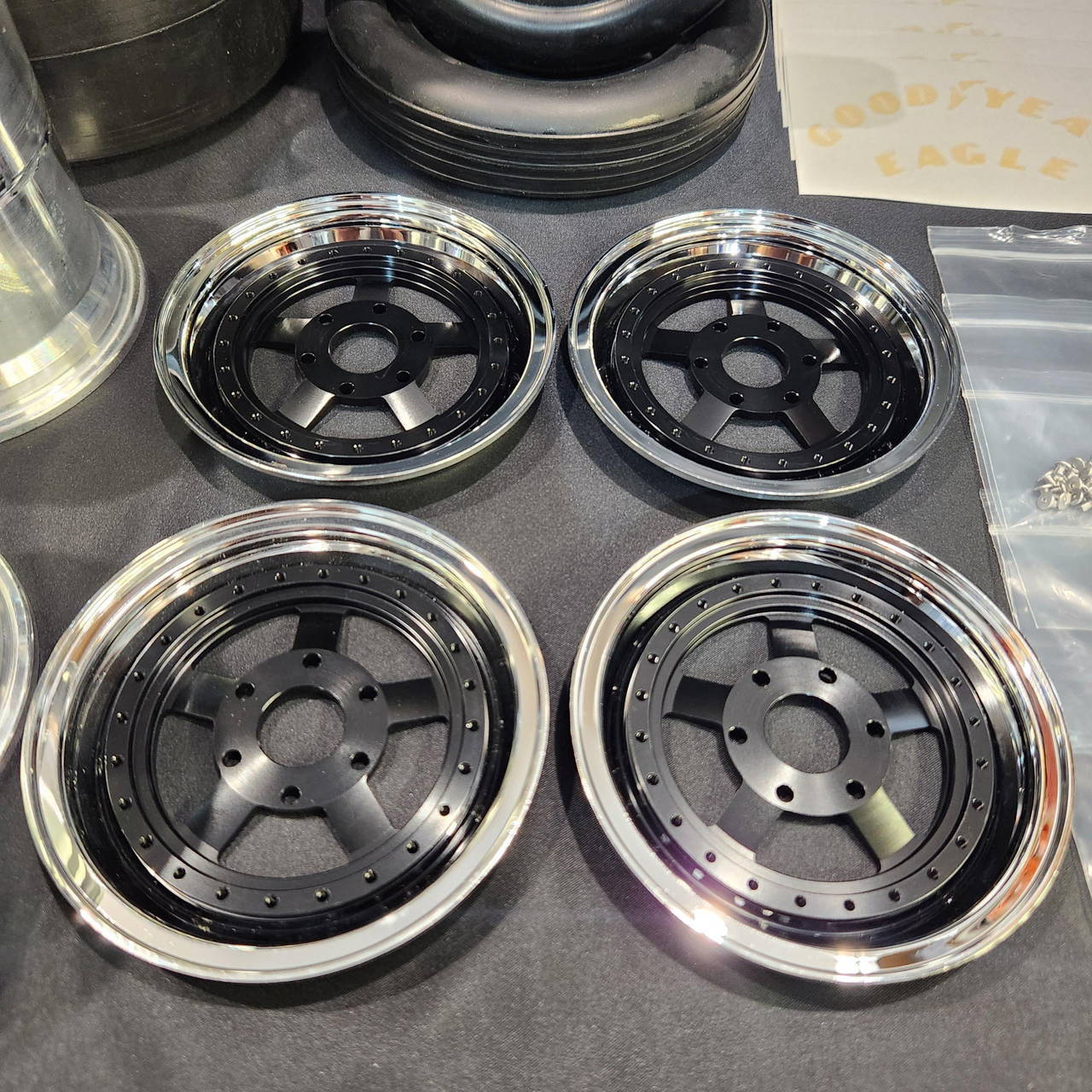 1/4 Scale Wheel & Tire Set 5 Spoke Black / Chrome (4)