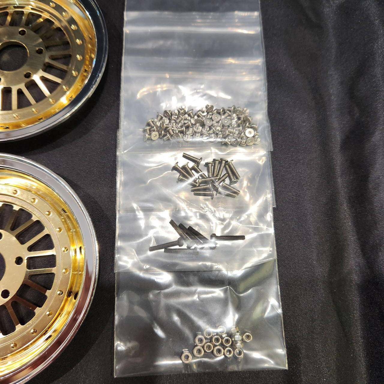 1/4 Scale Wheel & Tire Set Multi Spoke Gold / Chrome (4)