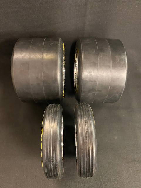 1/4 Scale Wheel & Tire Set 6 Spoke Chrome/Black (4)