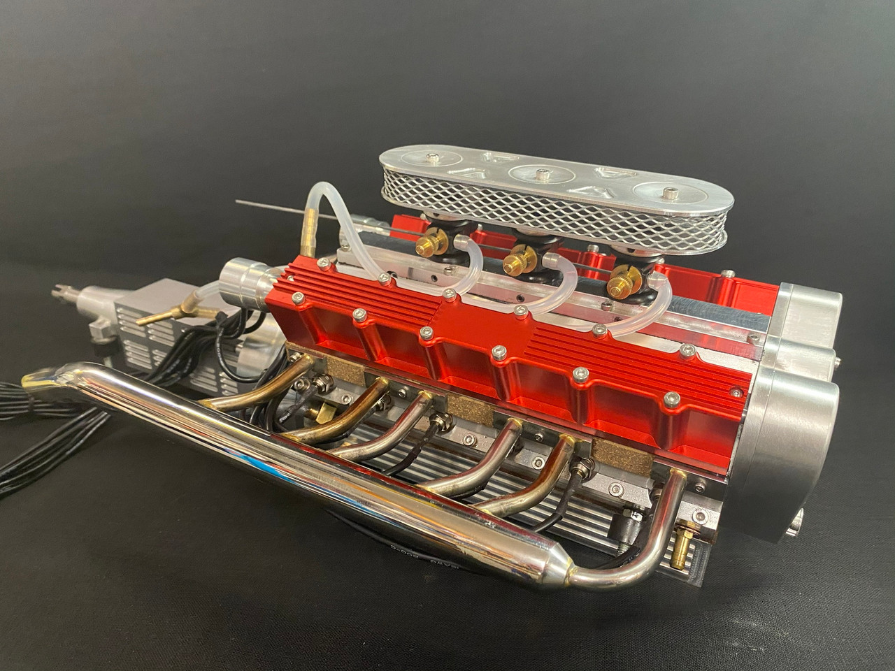 1/4 Scale V12 Nitro Powered Engine