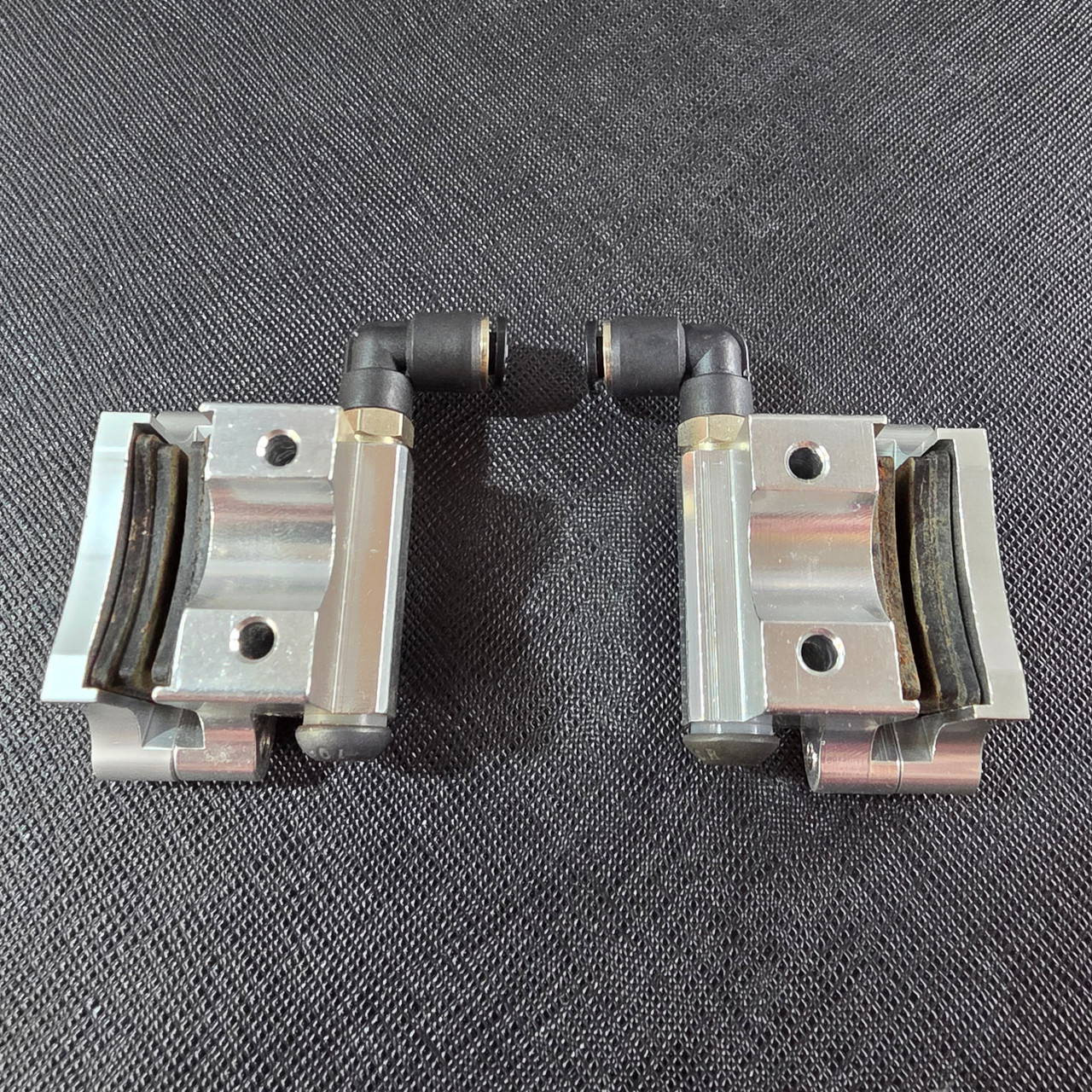 Hydraulic Brake Calipers (2)