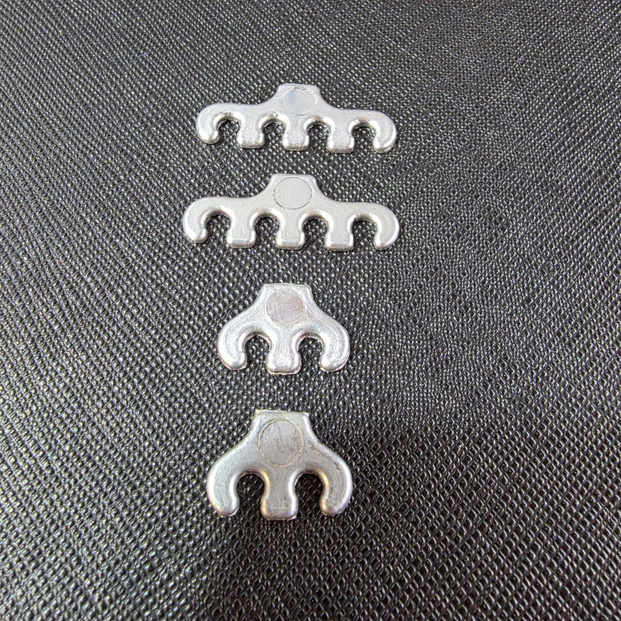 Conley Stinger 609 V8 Engine Spark Plug Wire Retainer Set (original)