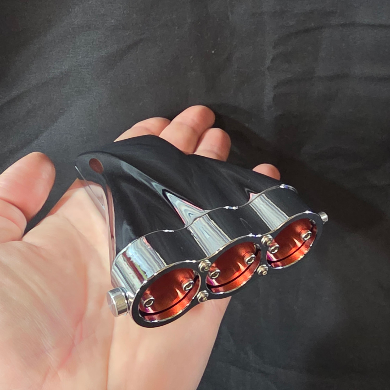 1/4 Scale V8 Aluminium Triple Injector Hat Chrome