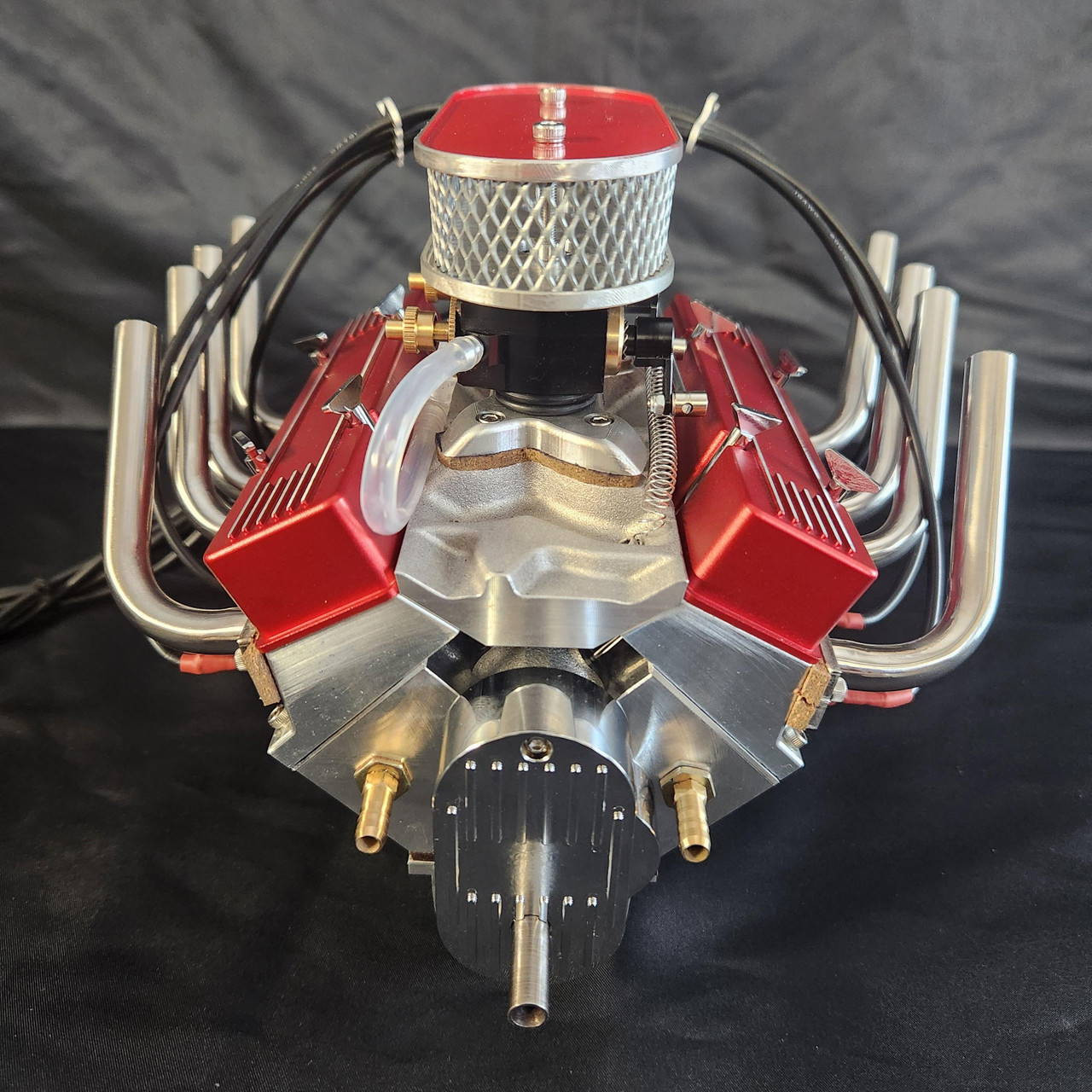 1/4 Scale V8 Engine with Twin Carburetor