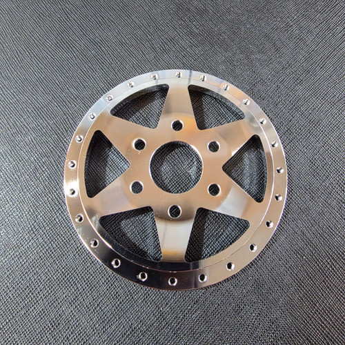 1/4 Scale 6 spoke Wheel Centre Chrome (1)