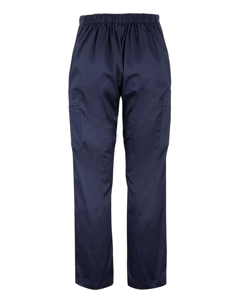 Navy blue scrub cargo pants featuring an elastic waistband and side pockets. Includes a logo on the fabric.