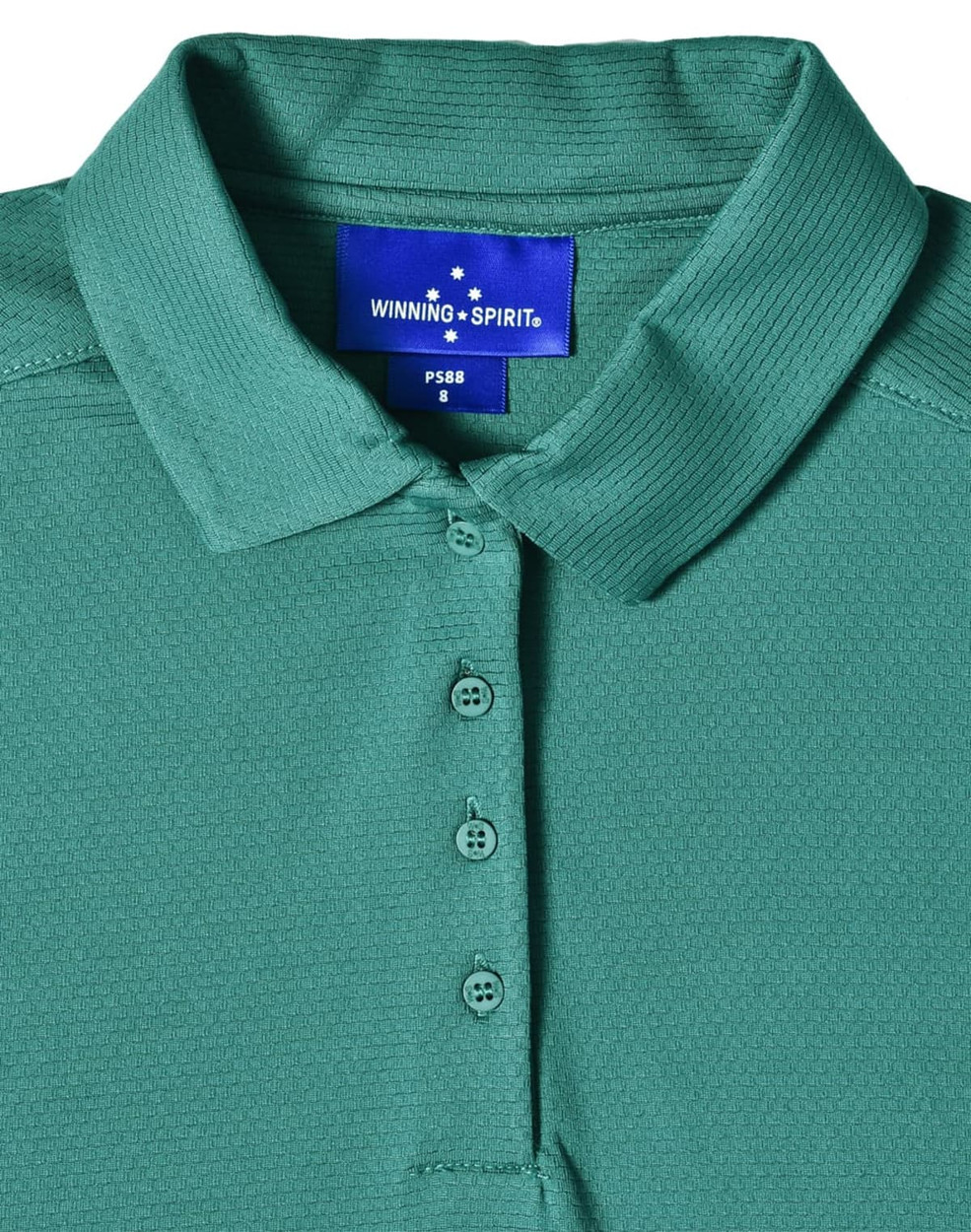 A green short-sleeved polo shirt made of bamboo charcoal fabric, featuring a collar and a button placket, with a logo on the tag.