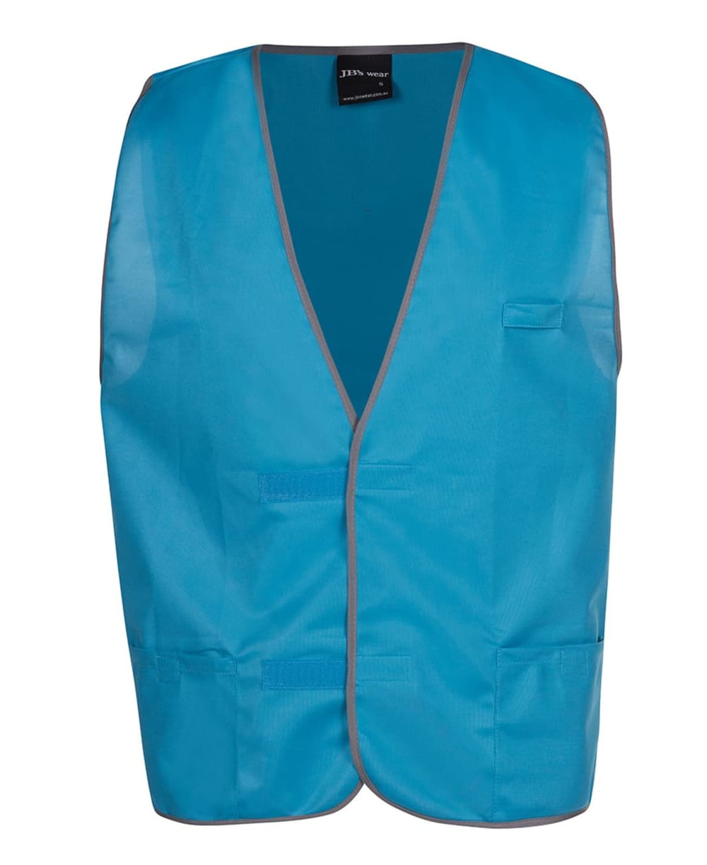 A blue tricot vest featuring a simple open design and a logo at the neck. It has multiple pockets.