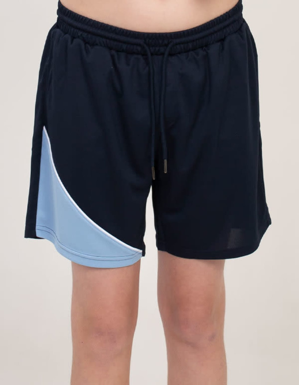 Sports shorts in navy blue with a light blue detailing and an elastic waistband. Features a logo on the front.