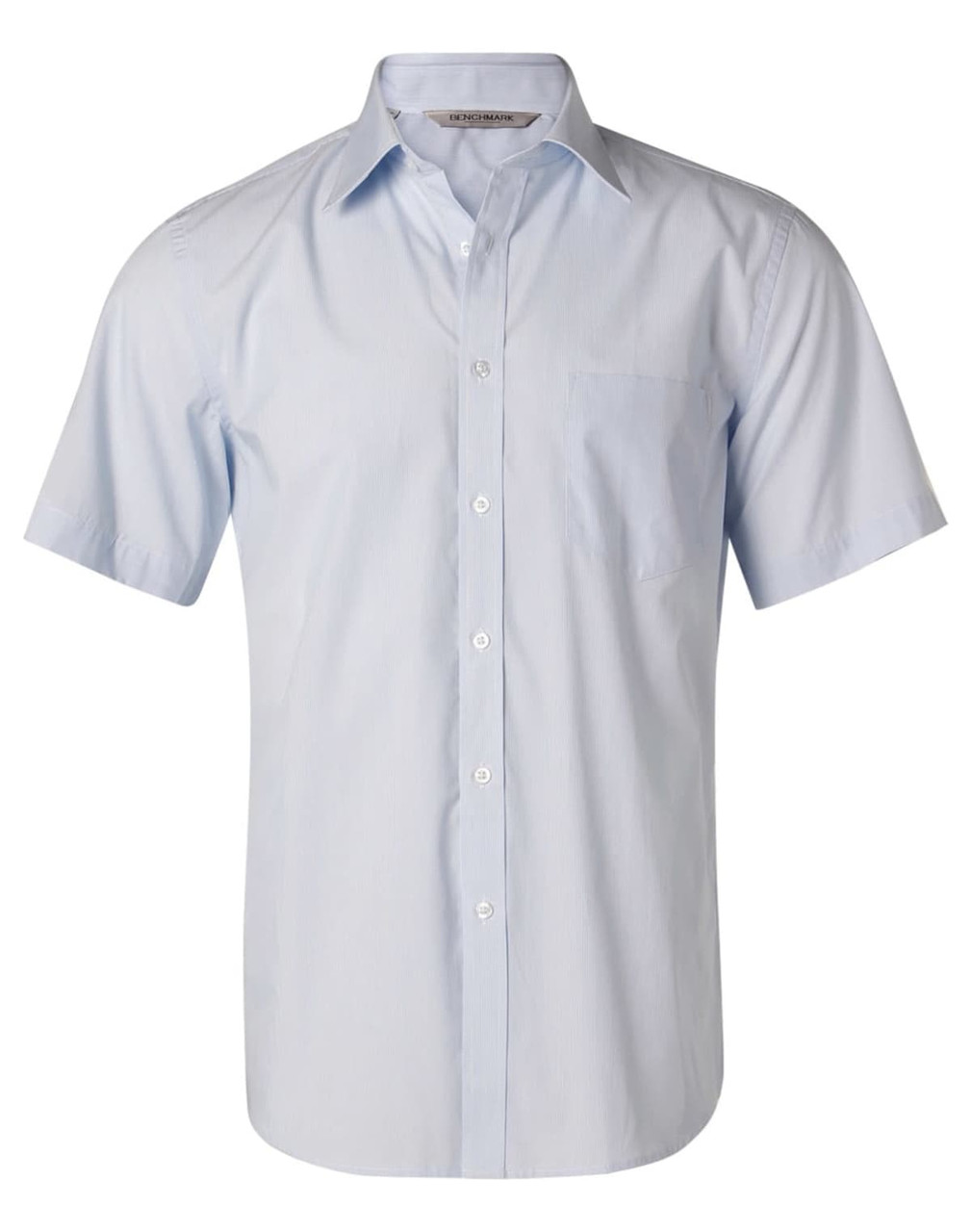 Men's short-sleeve button-up shirt in light blue with fine stripes and a single chest pocket. Features a logo on the collar.