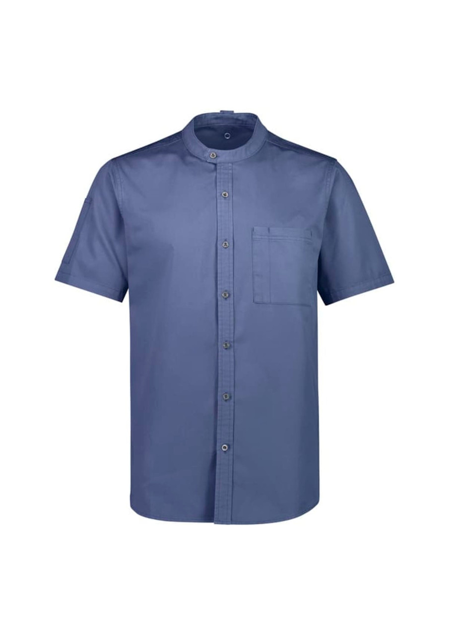 A short-sleeve chef shirt in navy blue with a stand-up collar and a front pocket, featuring a logo.