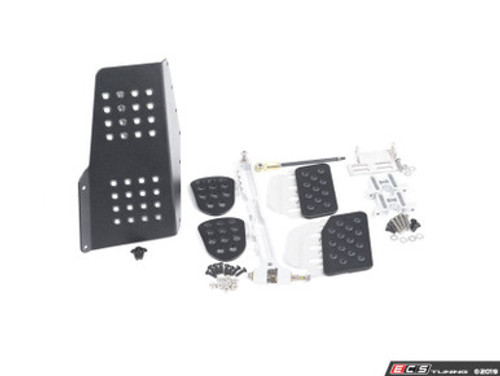 4 Piece Pedal Set - Perforated - Black Pedals / Silver Extensions
