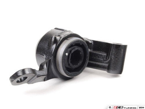 Lower Control Arm / Wishbone Bushing With Bracket - Right | ES4364599