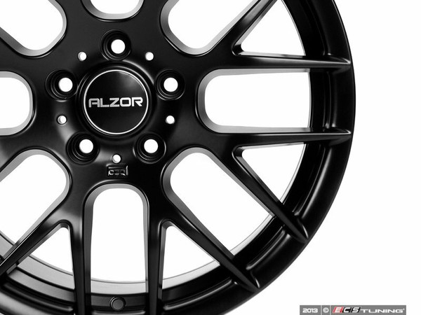 18" Style 030 Wheels - Square Set Of Four