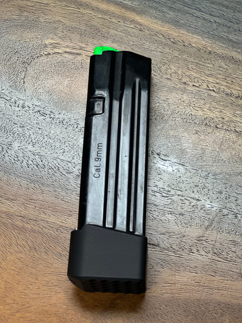 Staccato HD & Glock 19 Mec-Gar +4 Magazine Extension by ZR Tactical Solutions