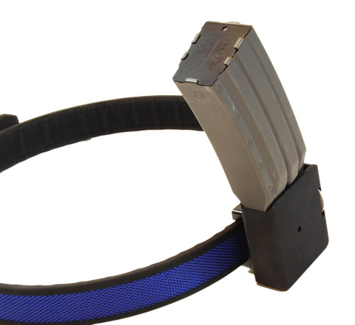 Double Alpha Academy (DAA)  Racer AR Mag Pouch Double Alpha Academy (DAA)  Racer AR Mag Pouch