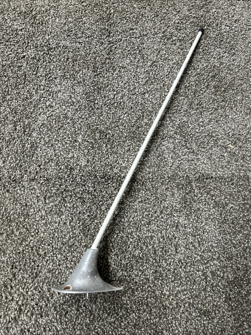 Removed from Cessna 172 | UNKNOWN COM Antenna (As-Removed 1958 C-172) Removed from Cessna 172 | UNKNOWN COM Antenna (As-Removed 1958 C-172)