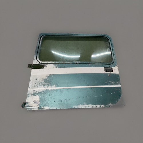 CESSNA 150 RIGHT LH CABIN DOOR (P# 0413033-25 / 0413033-207 As Removed C-150 K)