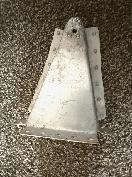 Cessna Bracket Assembly - Rear Seat Attachment (P# 0511312-1 As Removed C-172)