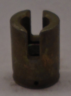0065004-010 - COUPLING SLOT .156W