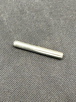 0510114-001 - GROOVE PIN .063DX0.562