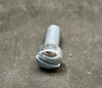 9813400 - SCREW M - 5/16-18 X 5/8 LG, FILL HEAD SLO