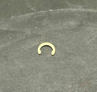 153947 - RETAINING RING EXTERNAL     CS