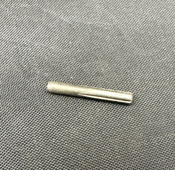 0510122-002 - GROOVE PIN .094DX0.500