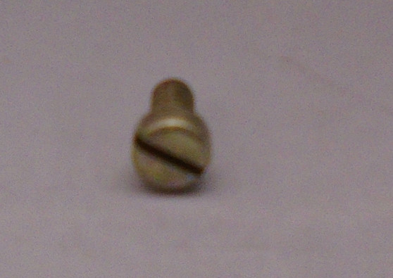 4413 - SHOULDER SCREW