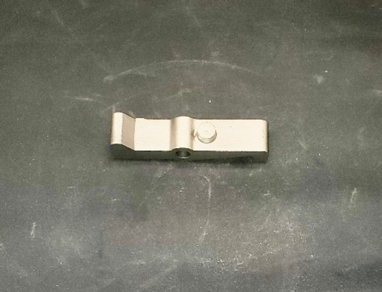 408258 - INTERLOCK LUG 1.4308