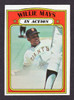 1972 Topps #50 Willie Mays In Action 