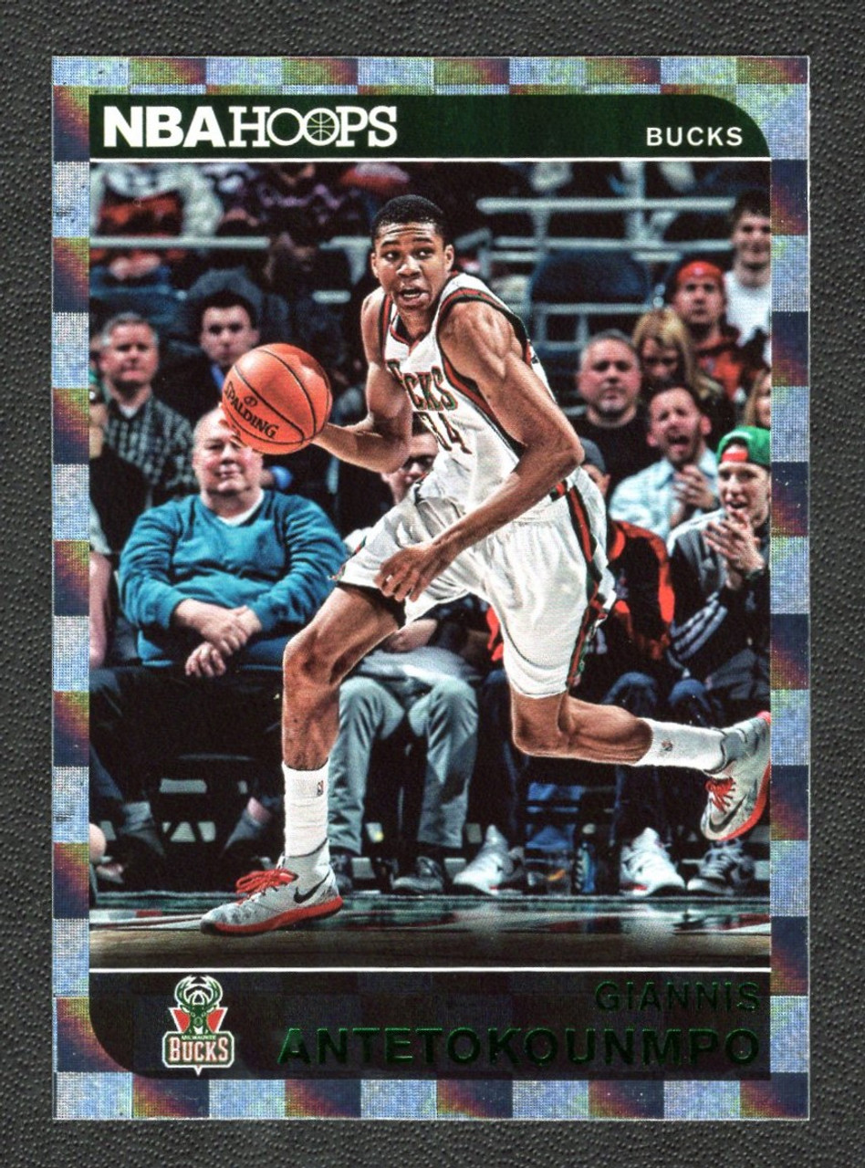 2014/15 Panini Hoops #62 Giannis Antetokounmpo Green Foil Parallel