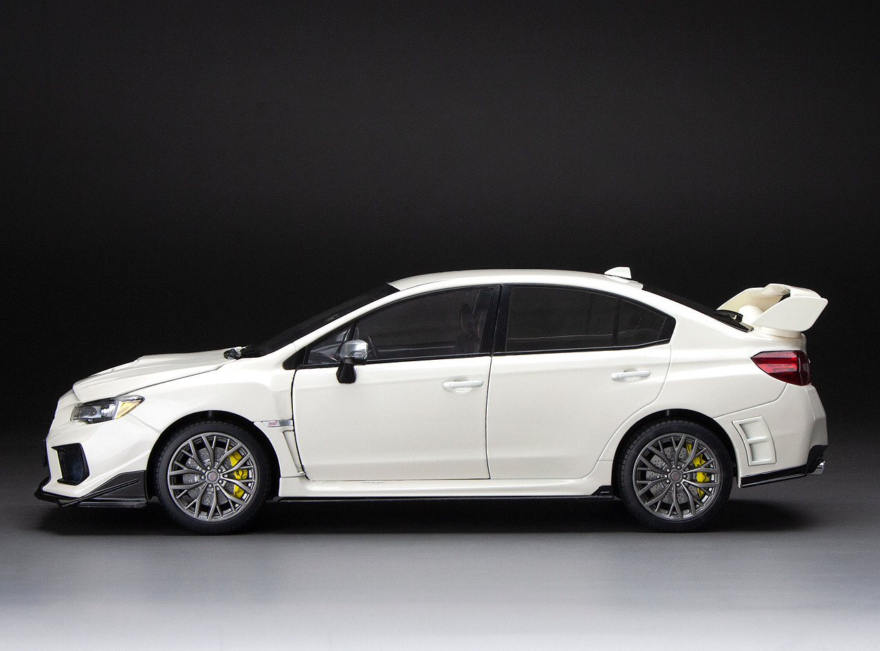 2018 Subaru WRX STi - Crystal White Pearl - 1:18 Diecast Model by Sun Star