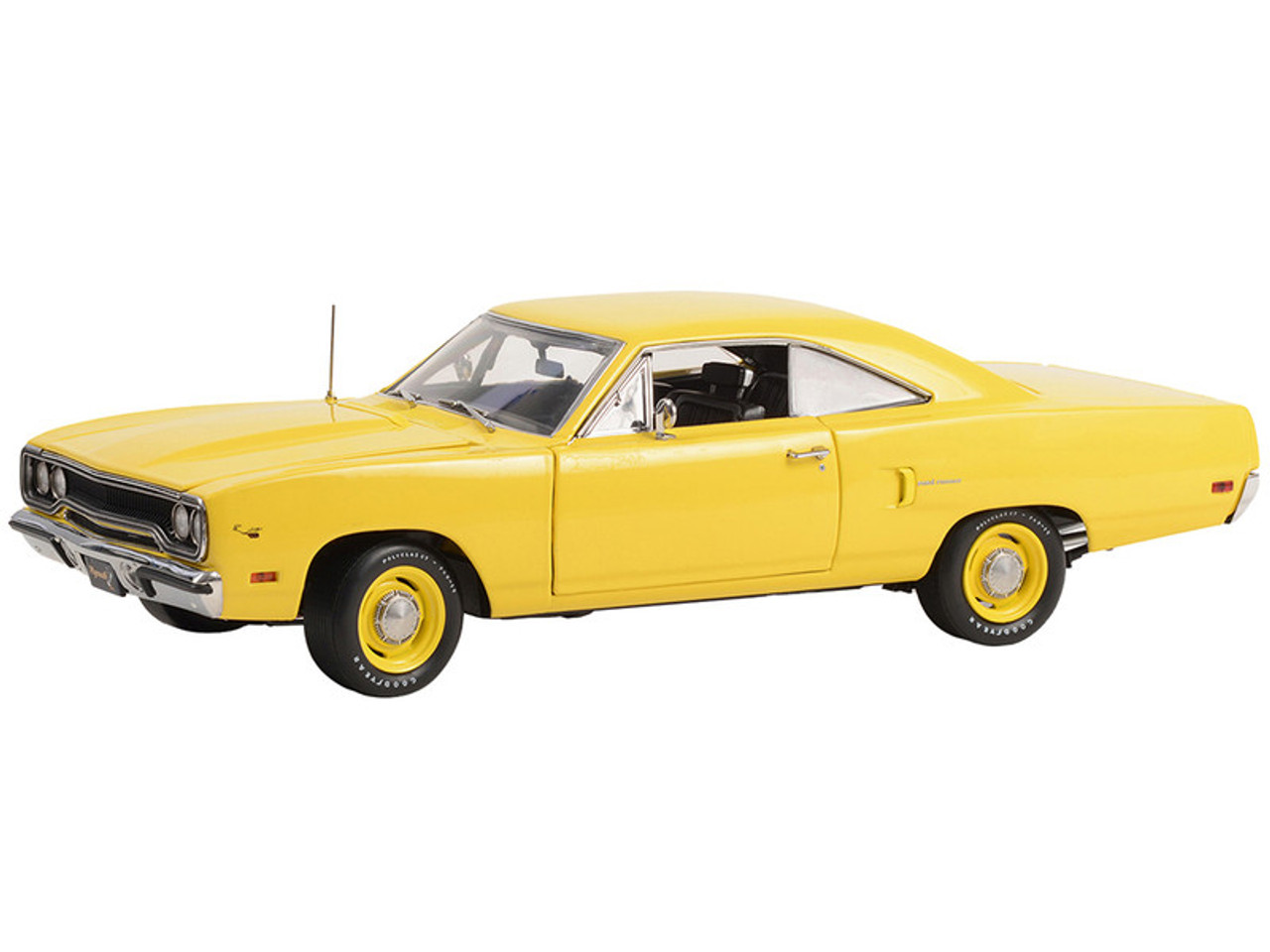 1970 Plymouth Roadrunner - Lemon Twist - 1:18 Diecast Model Car by GMP