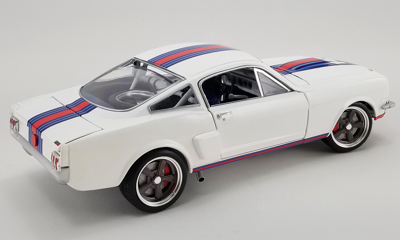 ミニカー1/18 箱あり SHELBY G.T. 350R No.213 ミニカー1/18 箱あり SHELBY G.T. 350R No.213 - メルカリ
