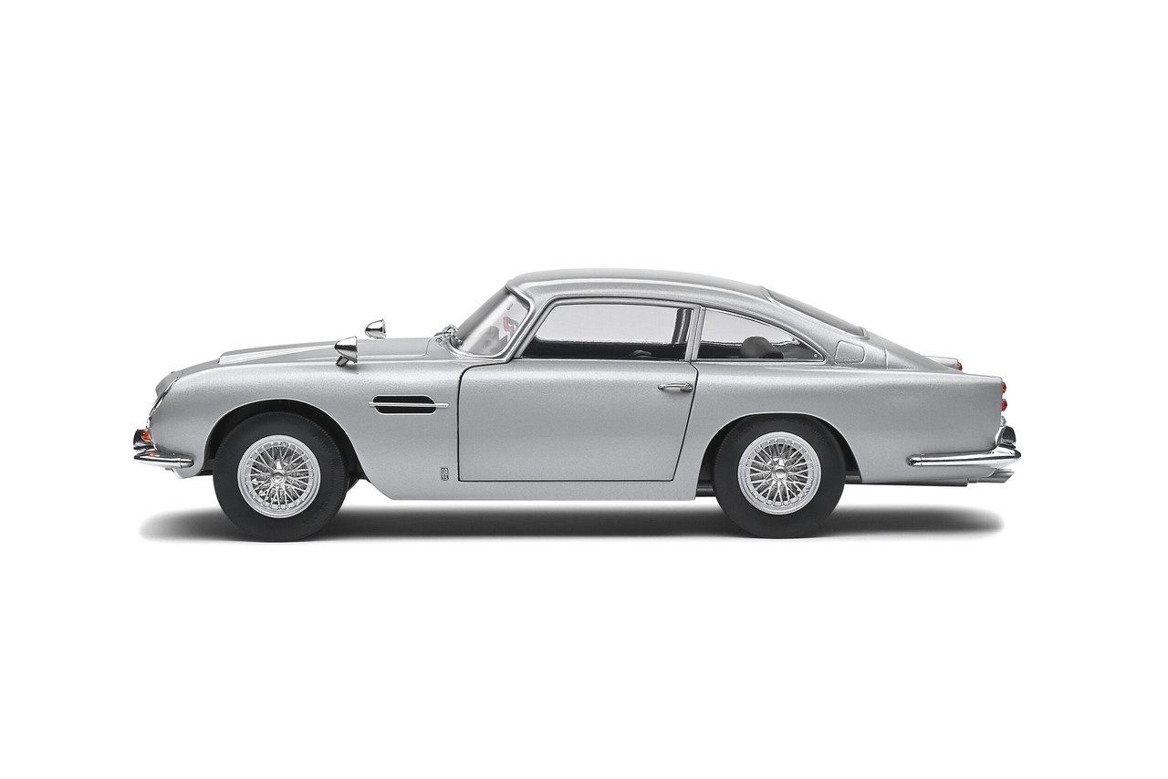 1964 Aston Martin DB5 - Silver - 1:18 Model Car By Solido