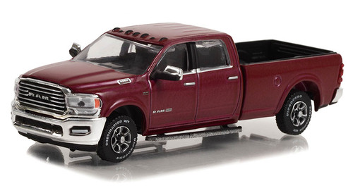 2022 Dodge Ram 3500 - Showroom Floor Series 1 - 1:64 Model by Greenlight