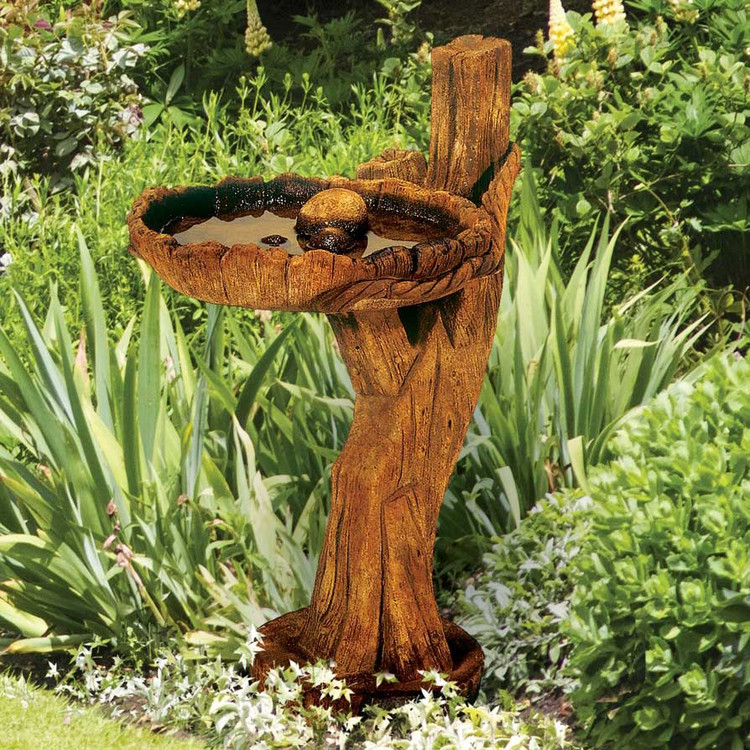 Rope 'n Timber Birdbath for Garden Delight