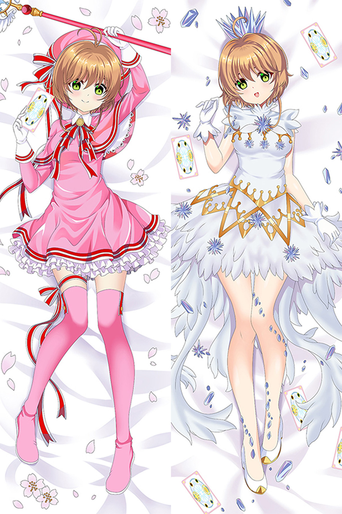 Diseño para una funda de dakimakura con Sakura Kinomoto con traje rosa, boina, lazos, báculo de estrella y carta, junto a un vestido blanco de plumas con adornos dorados, motivos de cristales azules y corona puntiaguda.
