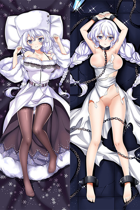 Avrora sur une housse dakimakura avec robe d’hiver blanche et tresses claires; aperçu.