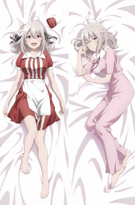 Dakimakura-afbeelding van Lily (Flower Garden): een rood-wit gestreepte jurk met een wit schort en een roze outfit met broek.