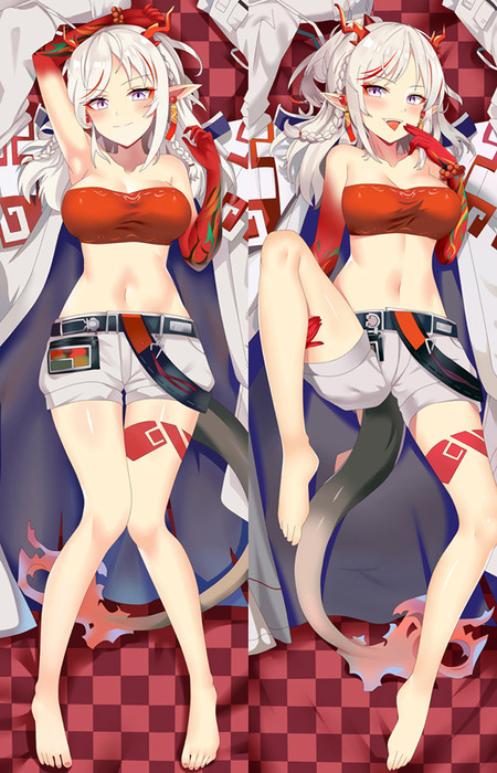 Nian aux cheveux clairs, en haut rouge, short blanc et manteau blanc ouvert, avec gant rouge à motifs sur fond à carreaux